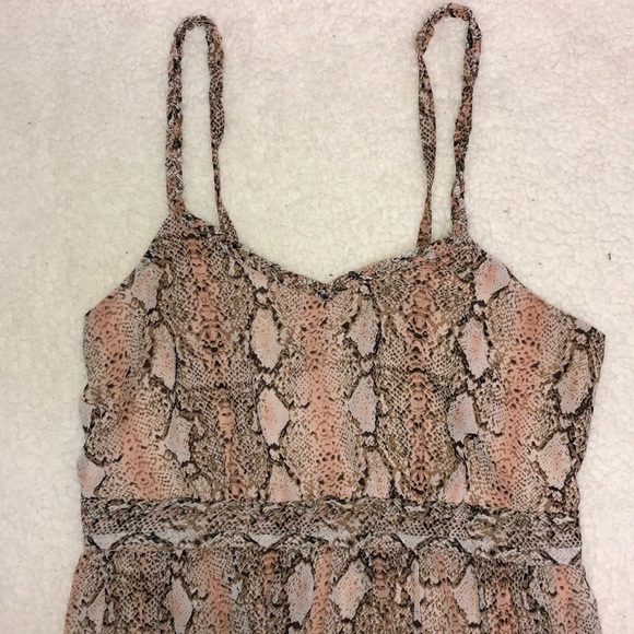 Light Pink Snake Skin Maxi Dress!! - Picture 4 of 4